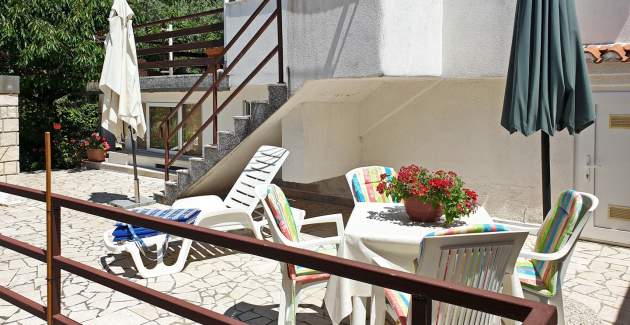 Apartment Devcic – 40 m vom Meer
