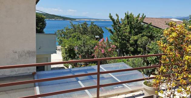 Apartment Devcic – 40 m vom Meer