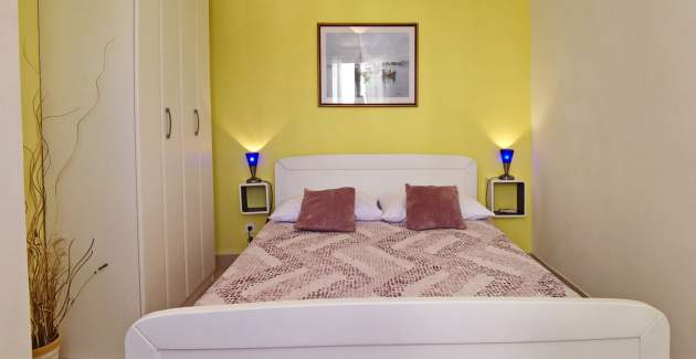 Apartment Devcic – 40 m vom Meer