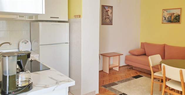 Apartment Devcic – 40 m vom Meer