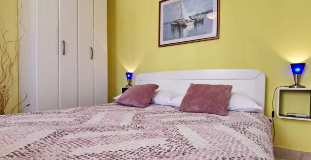 Apartment Devcic – 40 m vom Meer