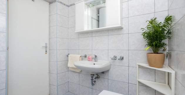 Apartment Andjelko – Meerblick, 60 m vom Meer