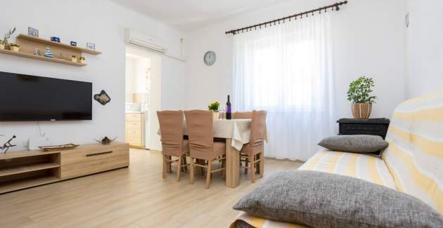 Apartment Andjelko – Meerblick, 60 m vom Meer