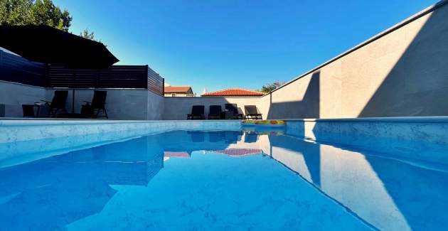 Luxusapartment Bonum 3 – privater Pool