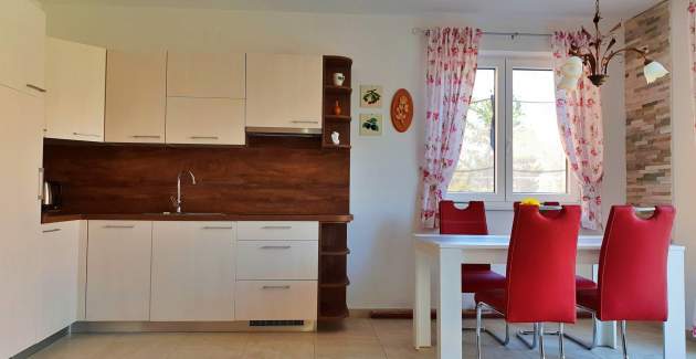 Apartment Branka 1 – Meerblick, 160 m vom Meer