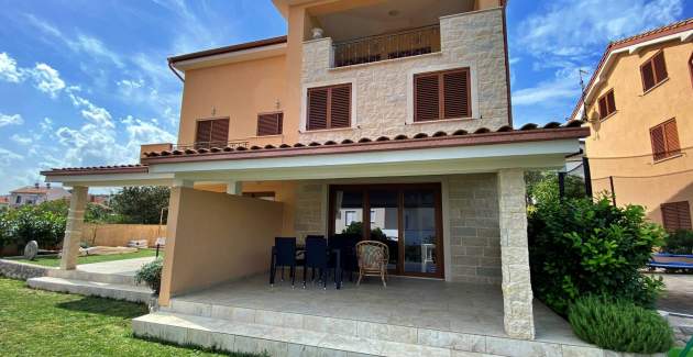 Apartment Branka 1 – Meerblick, 160 m vom Meer