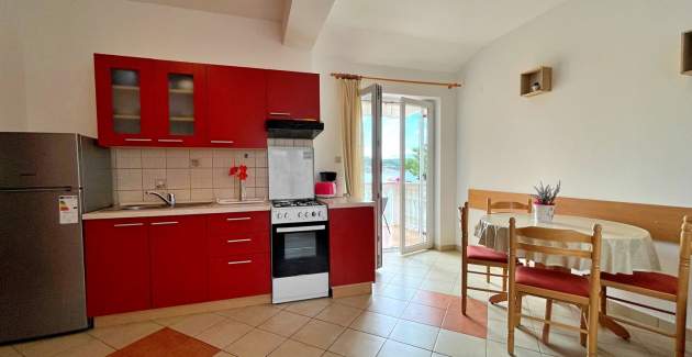 Apartment Tiha Lili 4 – 10 m vom Strand, Meerblick