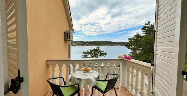 Apartment Tiha Lili 4 – 10 m vom Strand, Meerblick