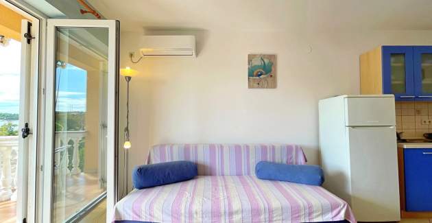 Apartment Tiha Lili 1 – 10 m vom Strand, Meerblick
