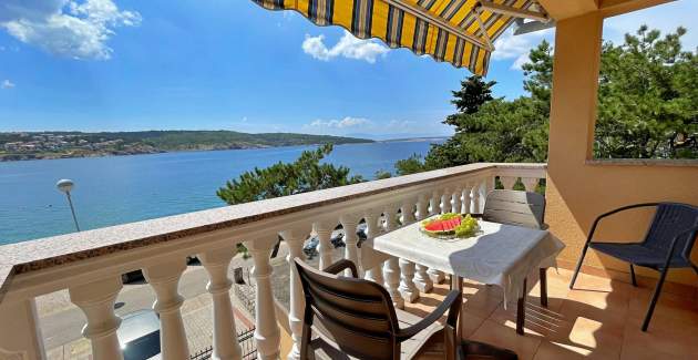 Apartment Tiha Lili 3 – 10 m vom Strand, Meerblick