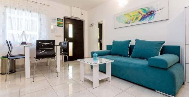 Apartment Zeljko A4 mit Pool und Terrasse
