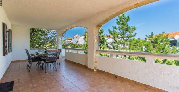 Apartment Zeljko A4 mit Pool und Terrasse
