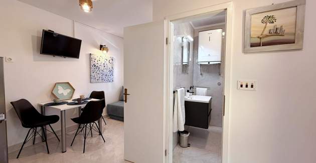 Apartment Zeljko A2 mit Pool