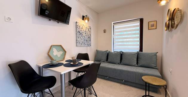 Apartment Zeljko A2 mit Pool