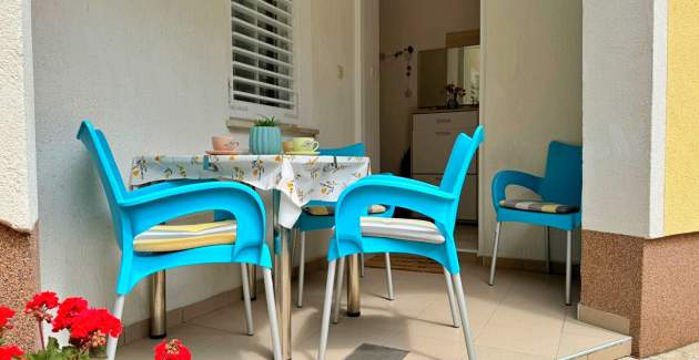 Apartment Car – 90 m vom Meer