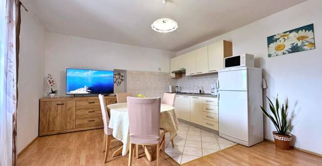 Apartment Car – 90 m vom Meer