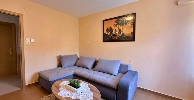 Apartment Nevenka 1 – Meerblick, 70 m vom Meer