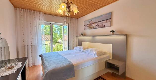 Apartment Nevenka 3 – Meerblick, 70 m vom Meer