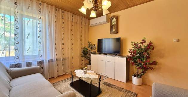 Apartment Nevenka 3 – Meerblick, 70 m vom Meer