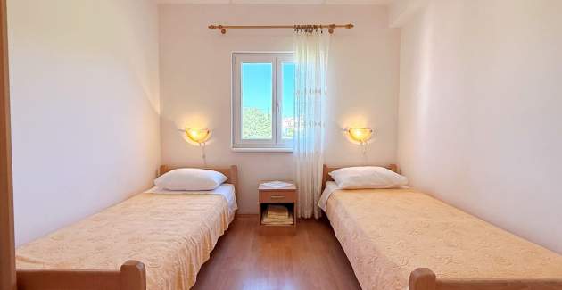 Apartment Nevenka P. – Meerblick, 130 m vom Meer