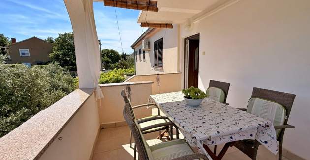 Apartment Nevenka P. – Meerblick, 130 m vom Meer