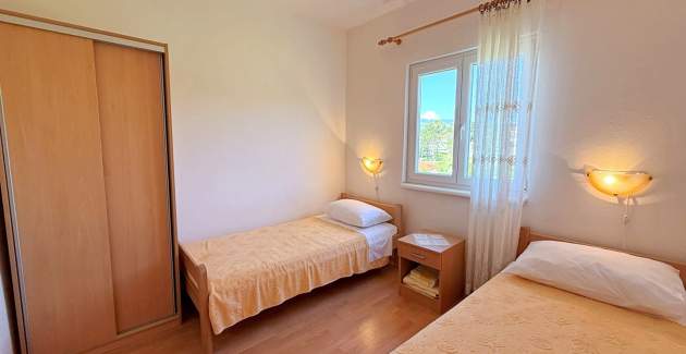Apartment Nevenka P. – Meerblick, 130 m vom Meer