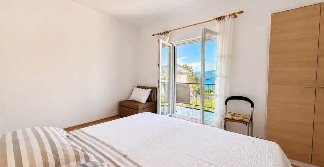 Apartment Nevenka P. – Meerblick, 130 m vom Meer