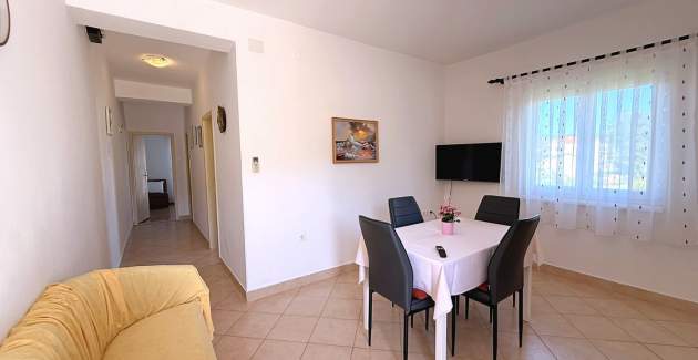 Apartment Nevenka P. – Meerblick, 130 m vom Meer