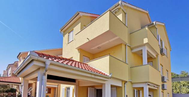 Apartment Pinta de Sol 5 – Sea View, Pet-Friendly