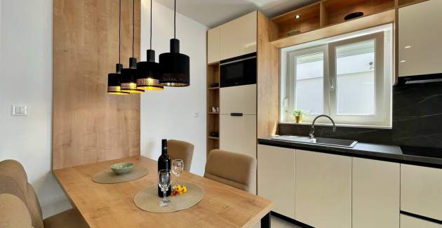 Apartment Punta Silo B1 – Pool und Meerblick