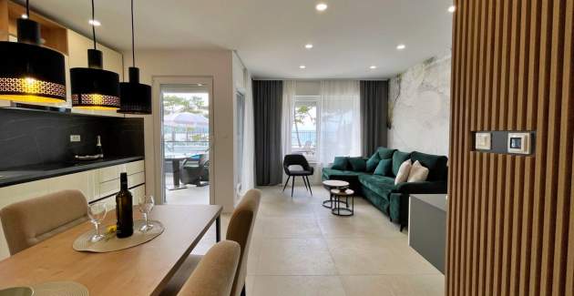 Apartment Punta Silo B1 – Pool und Meerblick