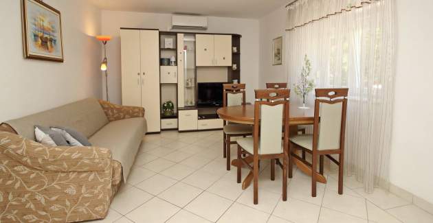Apartment Radosna 1 – 300  m vom Meer
