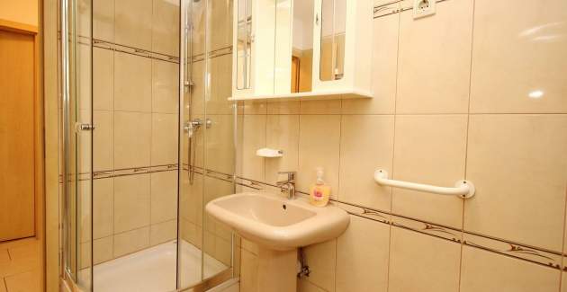 Apartment Radosna 2 – 300 m vom Meer