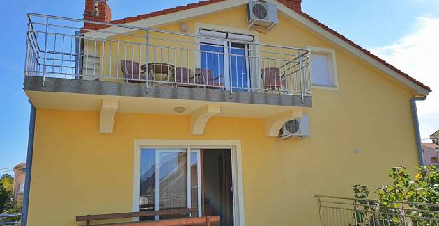 Apartment Rea – 220 m vom Meer