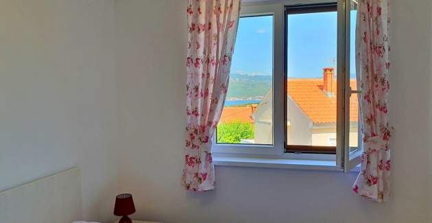 Apartment Rebeka 1 – Meerblick, 160 m vom Meer