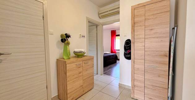 Apartment Rozi – Meerblick und Balkon