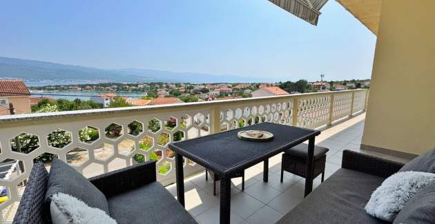 Apartment Rozi – Meerblick und Balkon