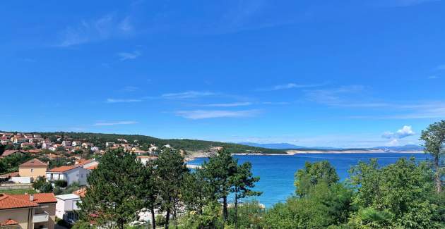 Apartment Savic M – 90 m vom Strand, Meerblick