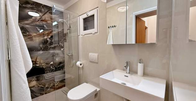 Apartment Srdoc – Terrasse, Erdgeschoss