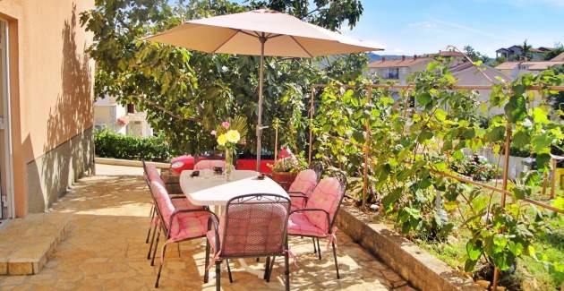 Apartment Nidisa A2 – 90 m vom Meer