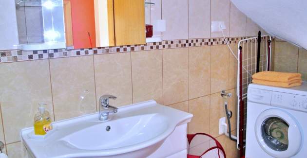 Apartment Nidisa A2 – 90 m vom Meer