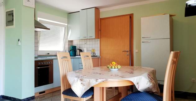 Apartment Vodopija D – in der Nähe des Schlammbadestrands