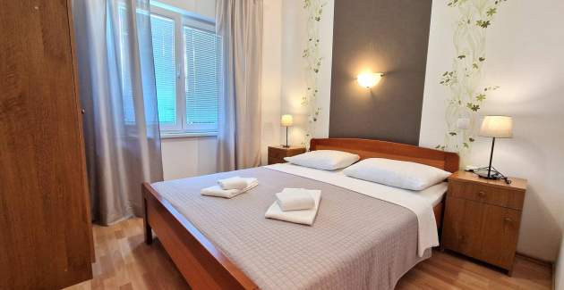 Apartment Brnic AQ P – mit überdachter Terrasse, 90 m vom Strand entfernt