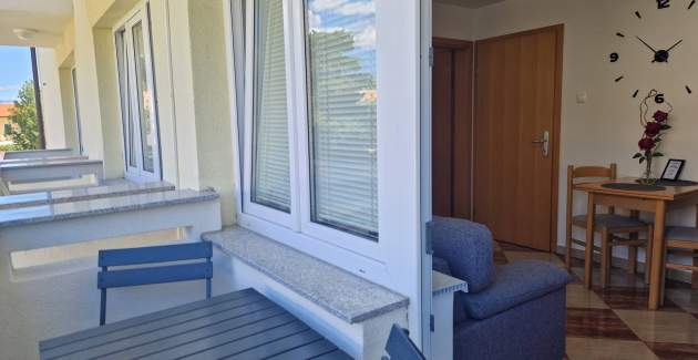 AApartment Brnic AQ 2 – mit Parkplatz, 90 m vom Strand entfernt