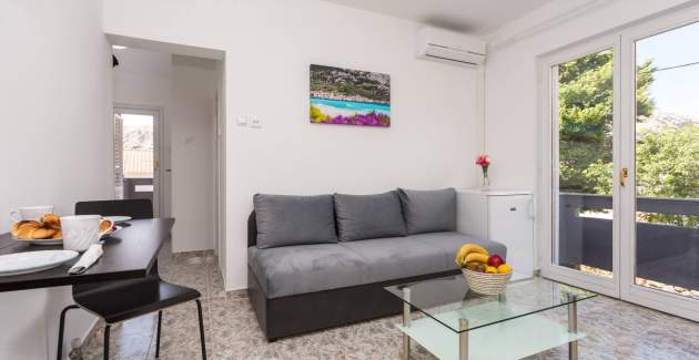 Apartment Berisha 2 Nr.1 – mit Balkon