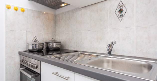 Apartment Berisha 2 Nr.1 – mit Balkon
