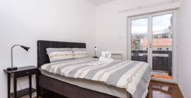 Apartment Berisha 2 Nr.2 - mit Balkon