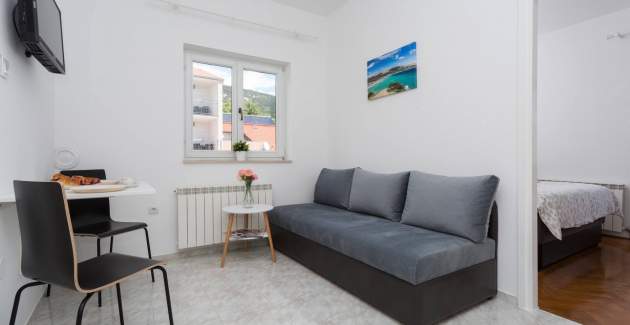 Apartment Berisha 2 Nr.3 - mit Balkon
