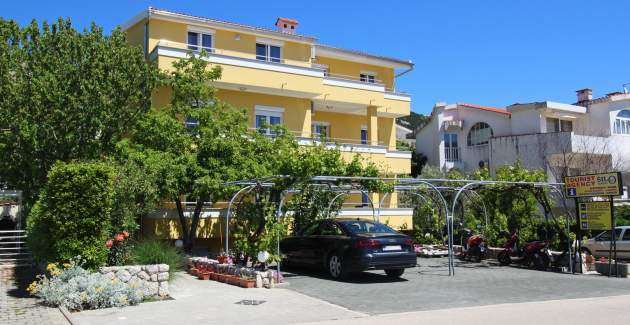 Charmantes Apartment Brnić Nr.3 - mit Balkon