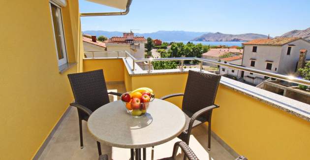 Charmantes Apartment Brnić Nr.7 - mit Balkon und Meerblick